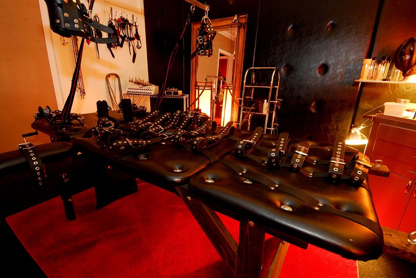 Bondage slave Mummification by Mistress Victoria, Los Angeles Prodomme private LA dungeon has largest collection of BDSM Bondage restraining gear in California 