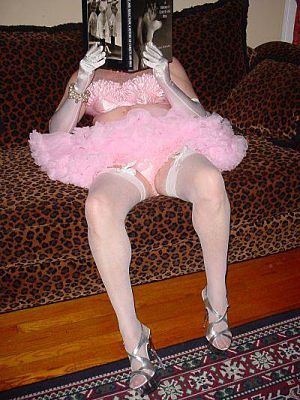 photos sissy crossdressing sissification maid  training Mistress Victoria Hunter Los Angeles Dominatrix